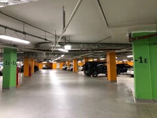 Городская жилищная инспекция обнаружила серьёзные нарушения в паркинге на Среднерогатской улице